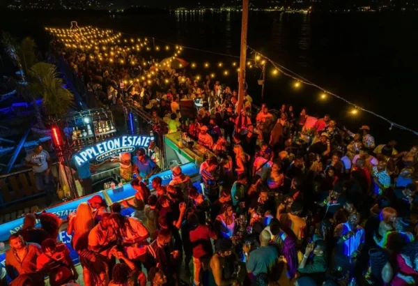 Pier One Nightlife Tour